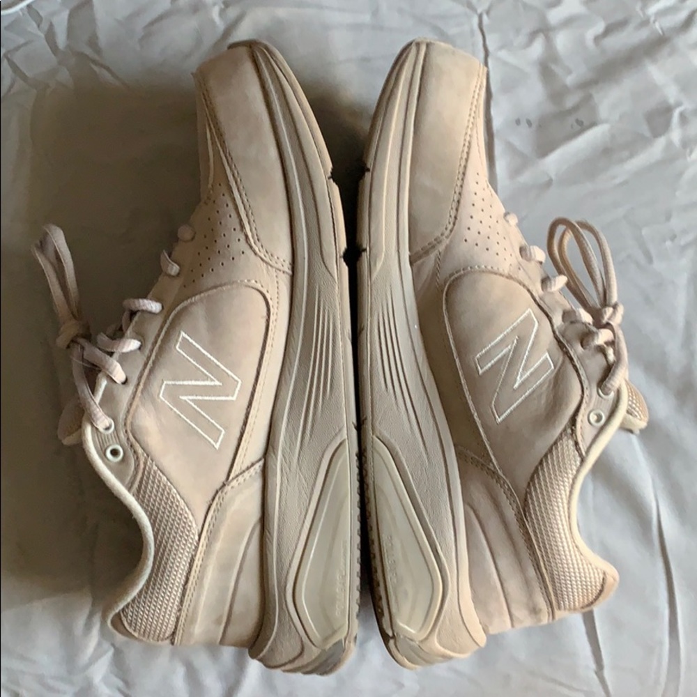 New Balance 928
